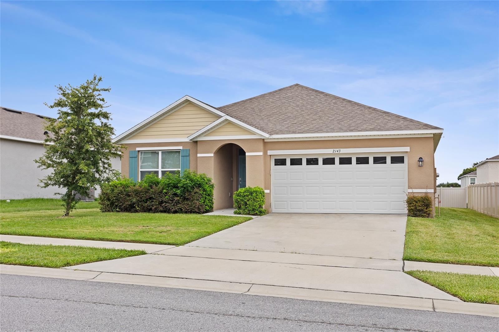 2143 Kalin Way, Tavares, FL 32778 photo