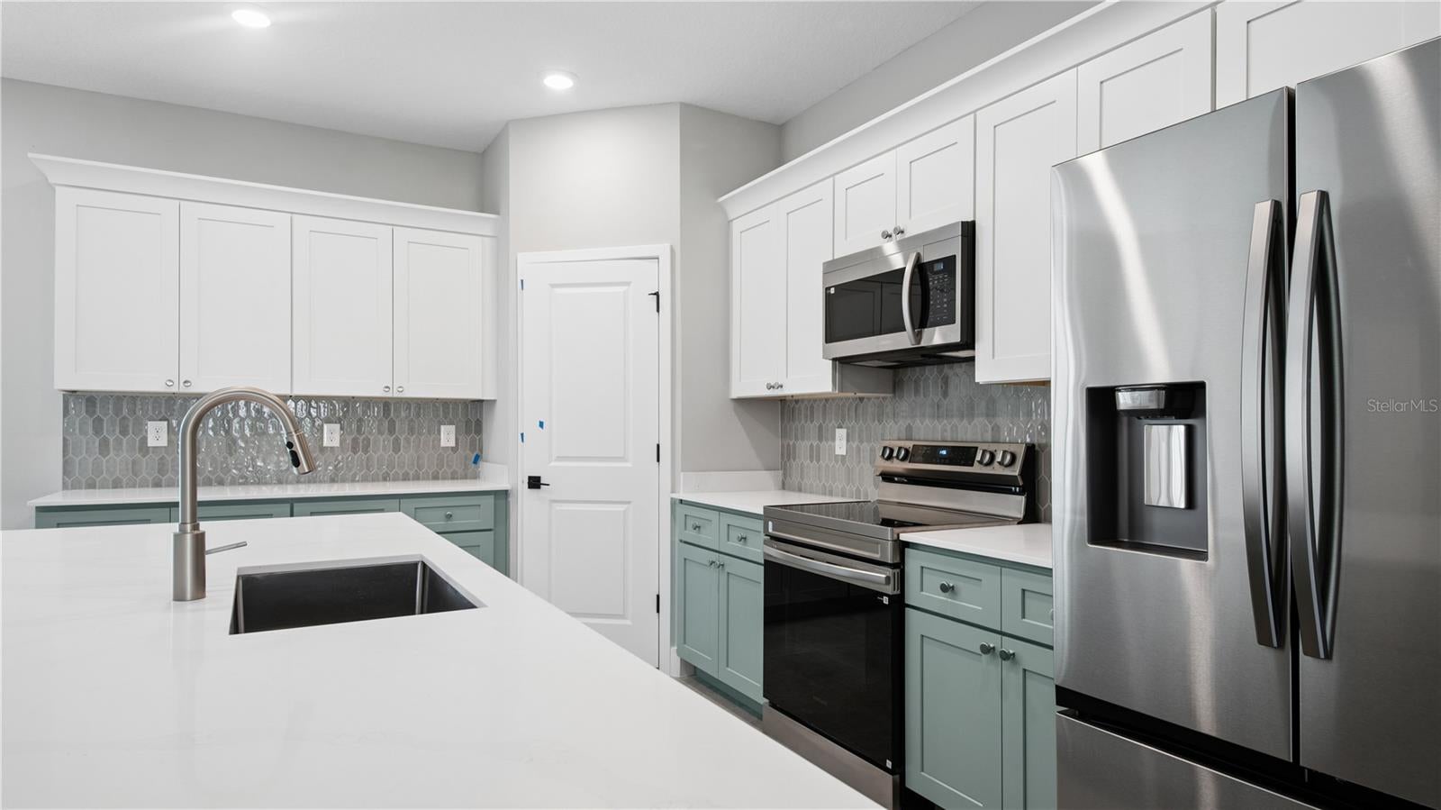 5792 SW 117 Lane Rd, Ocala, FL 34476 photo