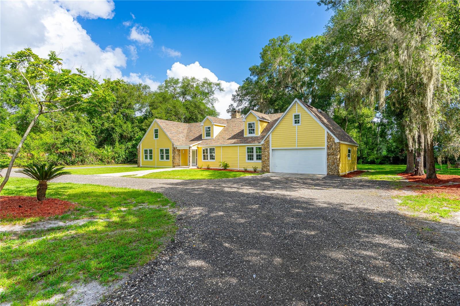 475 E Wisconsin Ave, Orange City, FL 32763 photo