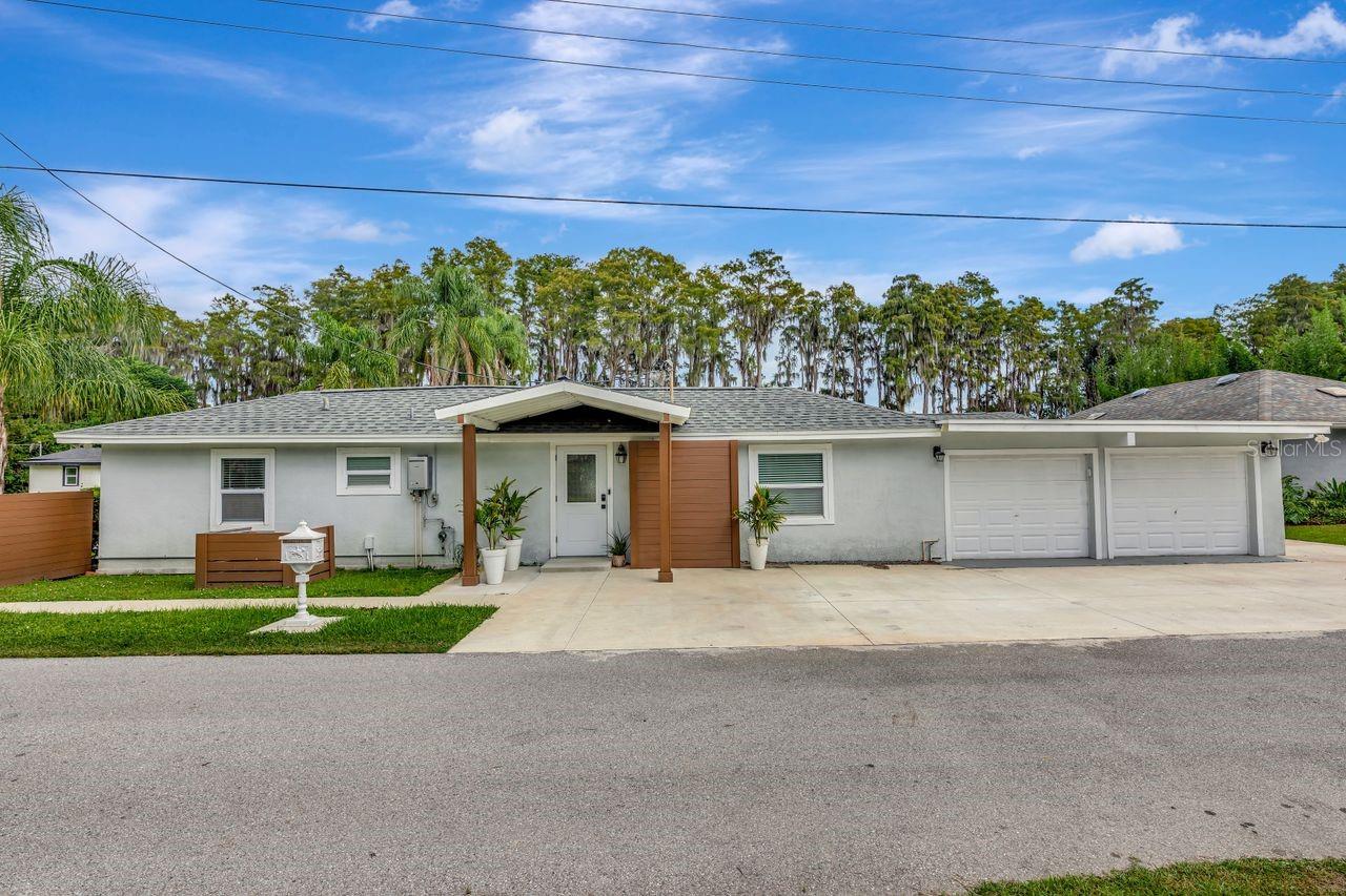 19207 Crooked Ln, Lutz, FL 33548 photo
