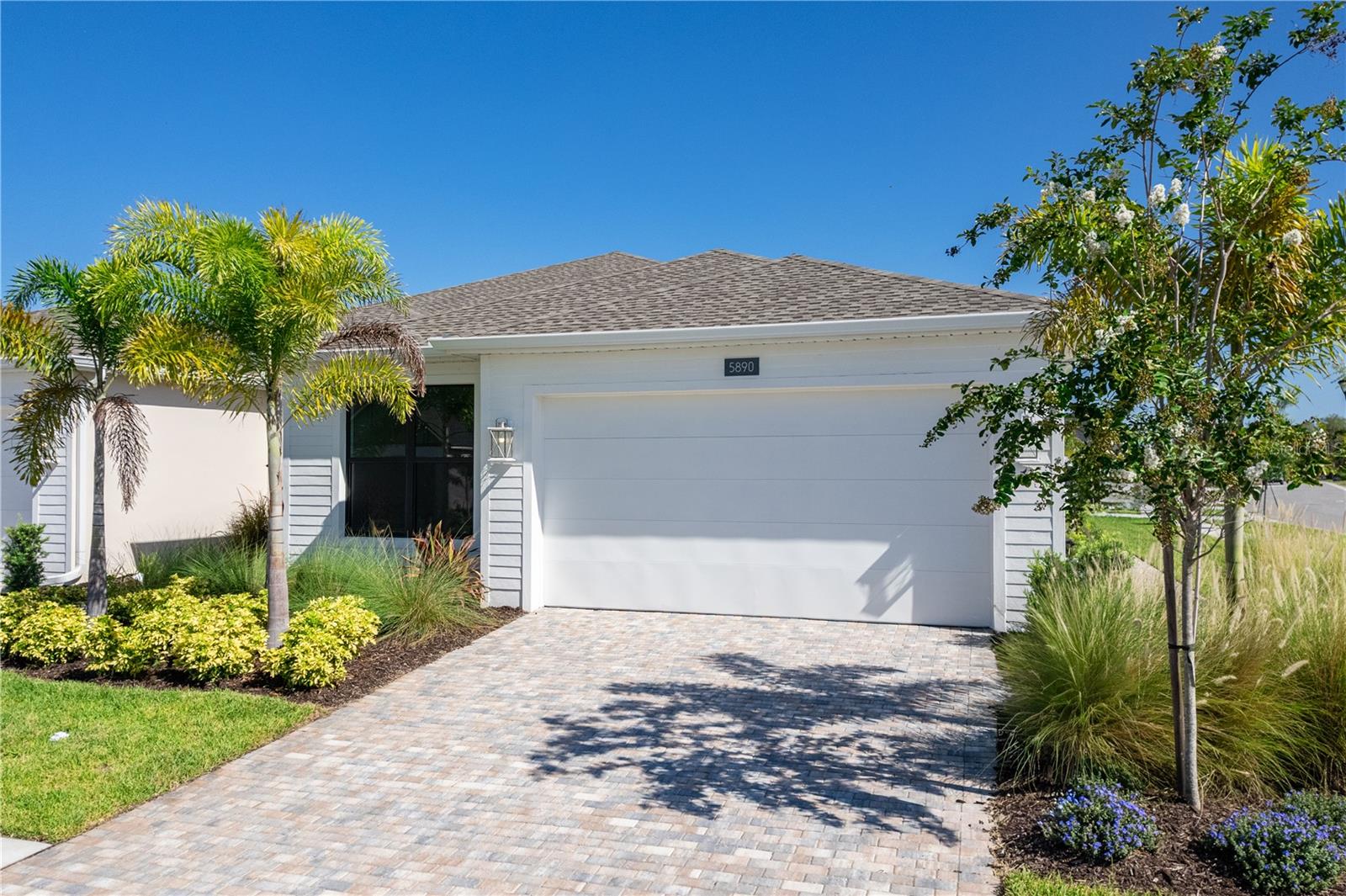 5890 Windbreak Ct, Apollo Beach, FL 33572 photo