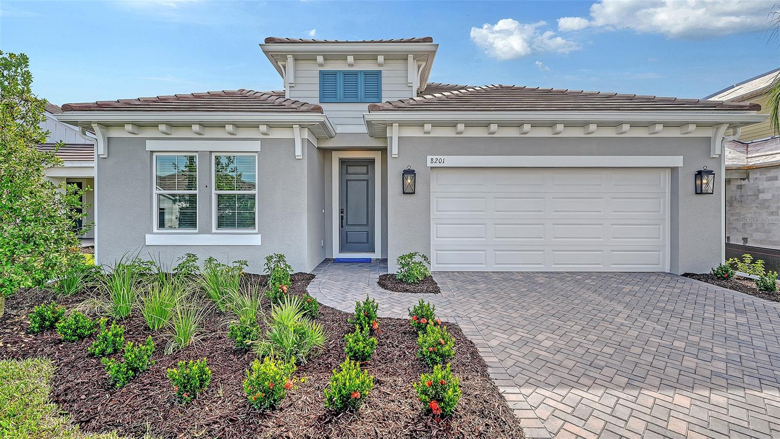 8201 Scarletbush Dr, Sarasota, FL 34240 photo