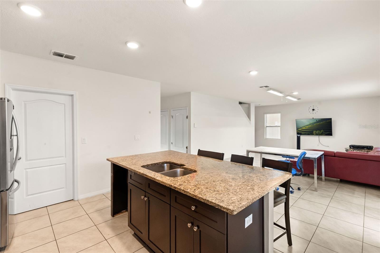 166 Saint Thomas Dr, Mulberry, FL 33860 photo