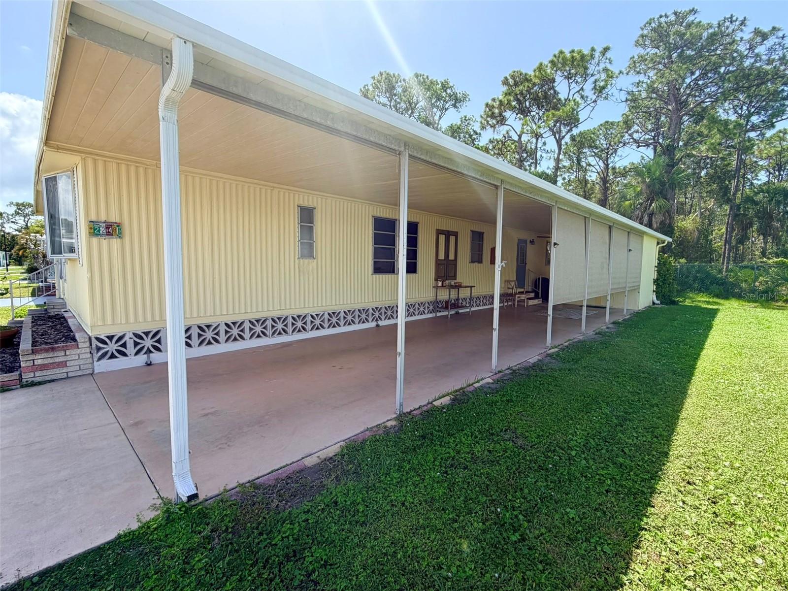 2248 CA D Oro Dr, Sarasota, FL 34238 photo