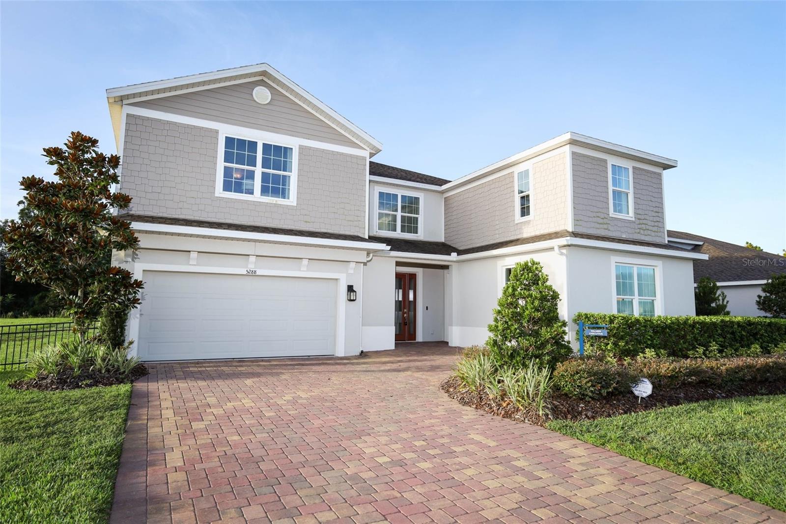 5288 Obsidian Gate Dr, Mount Dora, FL 32757