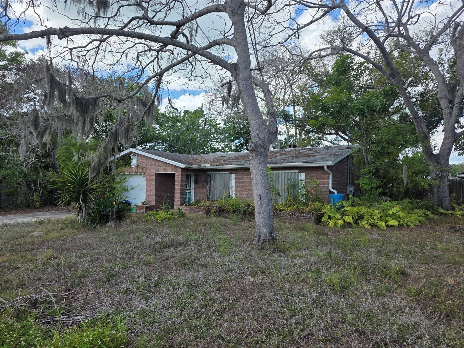 1016 Greer Dr, Sarasota, FL 34237 photo