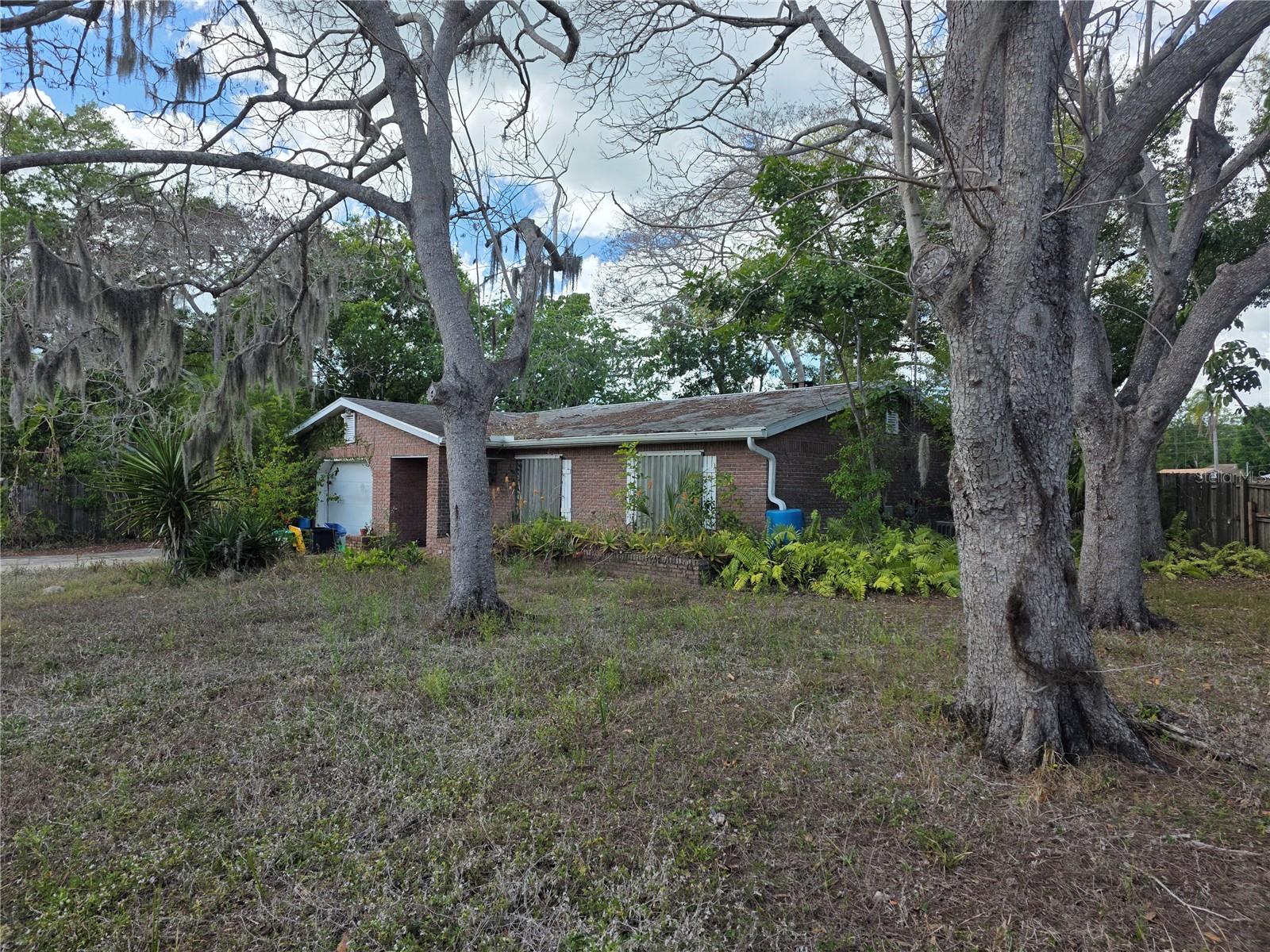 1016 Greer Dr, Sarasota, FL 34237 photo