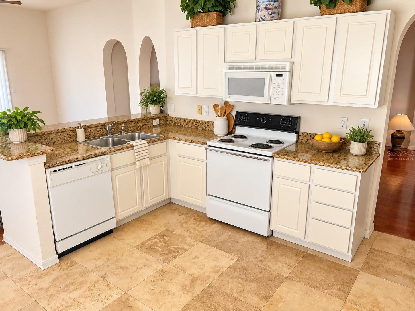 1530 Ocean Reef Rd, Wesley Chapel, FL 33544 photo