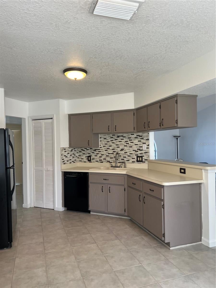 5307 El Cerro Dr, New Port Richey, FL 34655 photo
