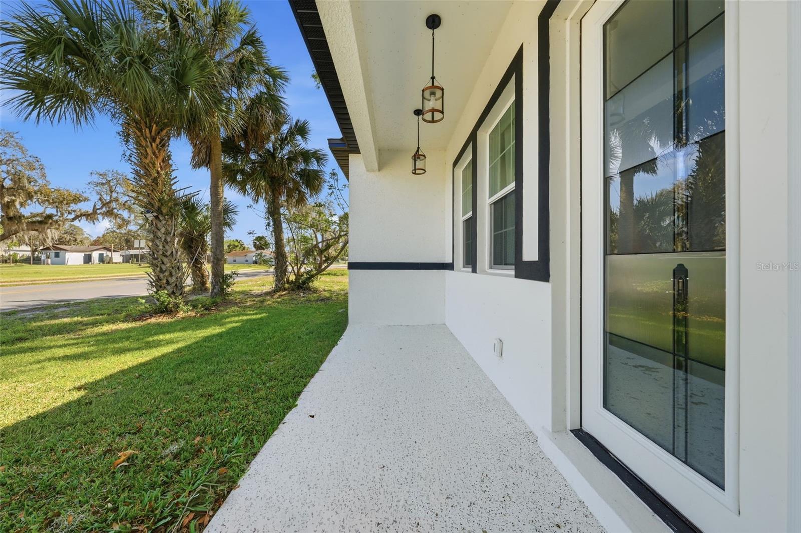 620 Titcomb St, Eustis, FL 32726 photo