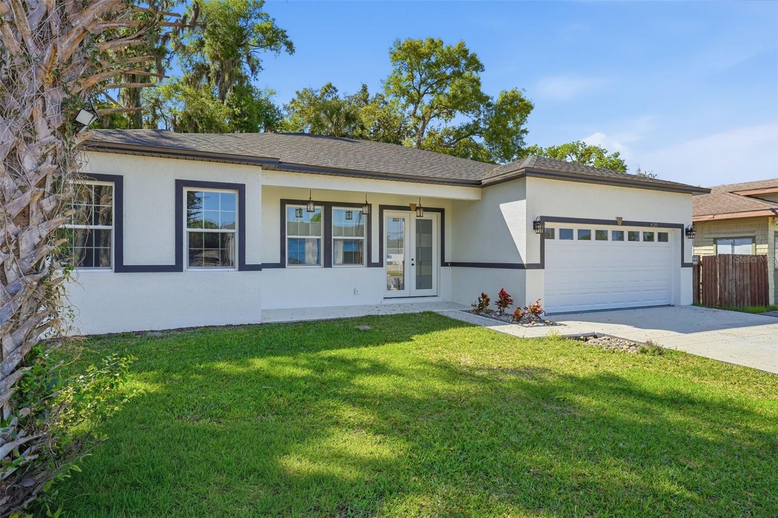 620 Titcomb St, Eustis, FL 32726 photo