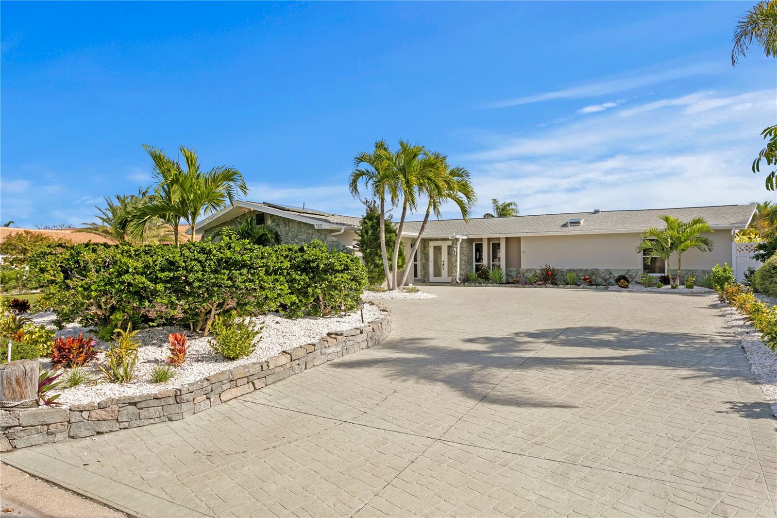 350 Julia Cir, St Pete Beach, FL 33706