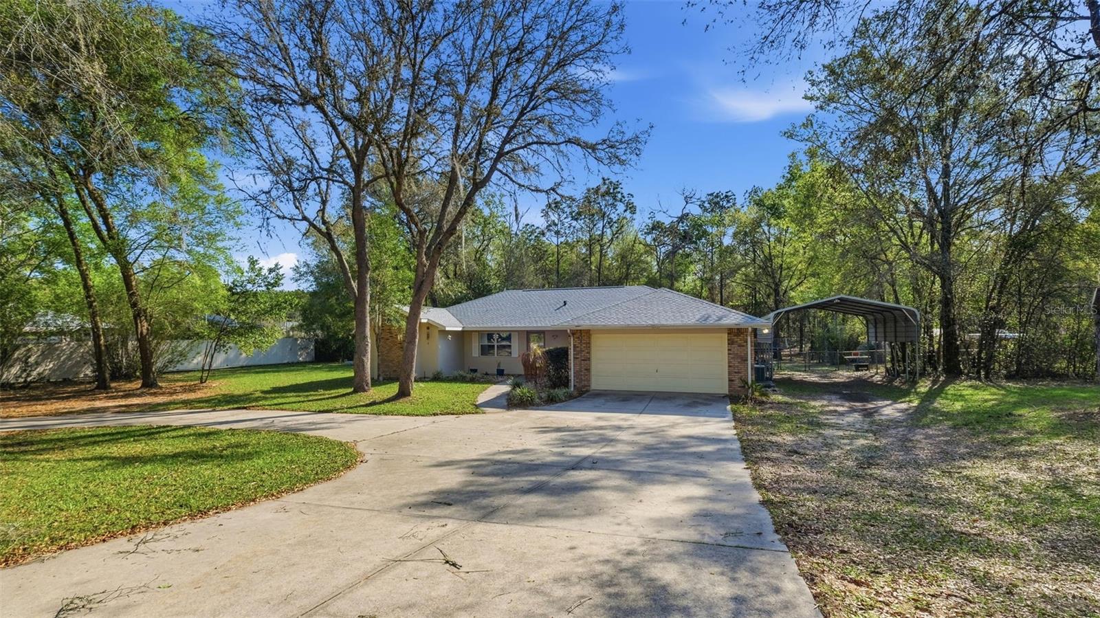 12435 S Canna Pt, Floral City, FL 34436 photo