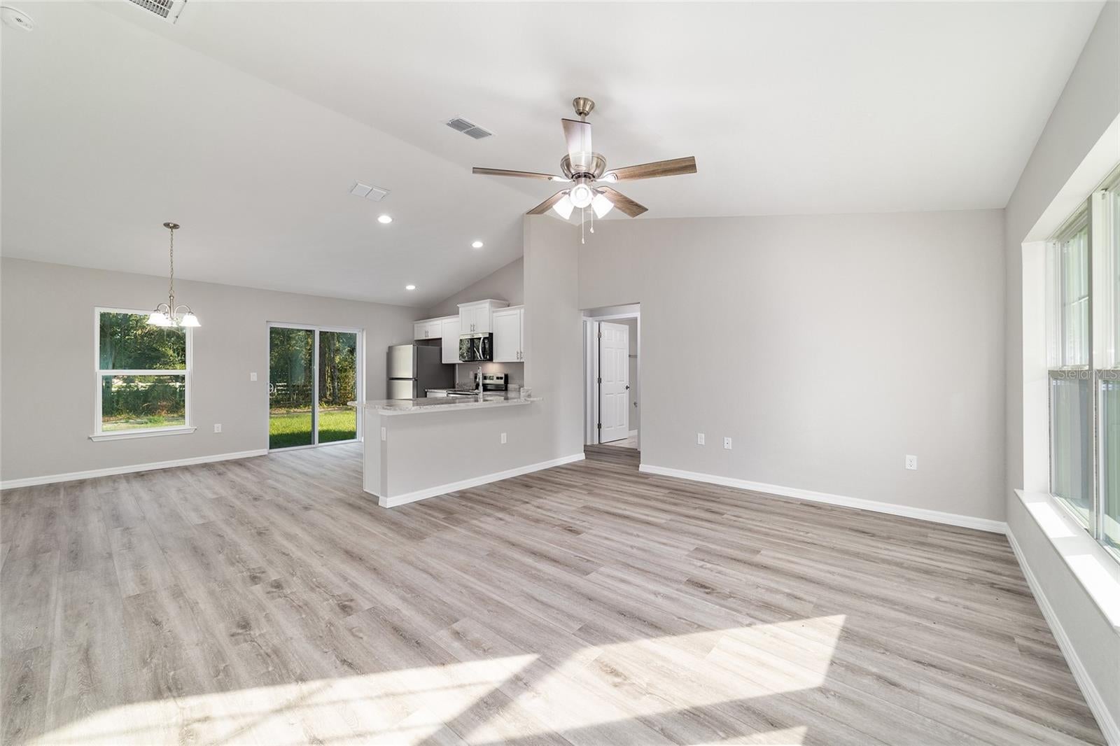 13761 SE 101 Terrace, Belleview, FL 34420 photo