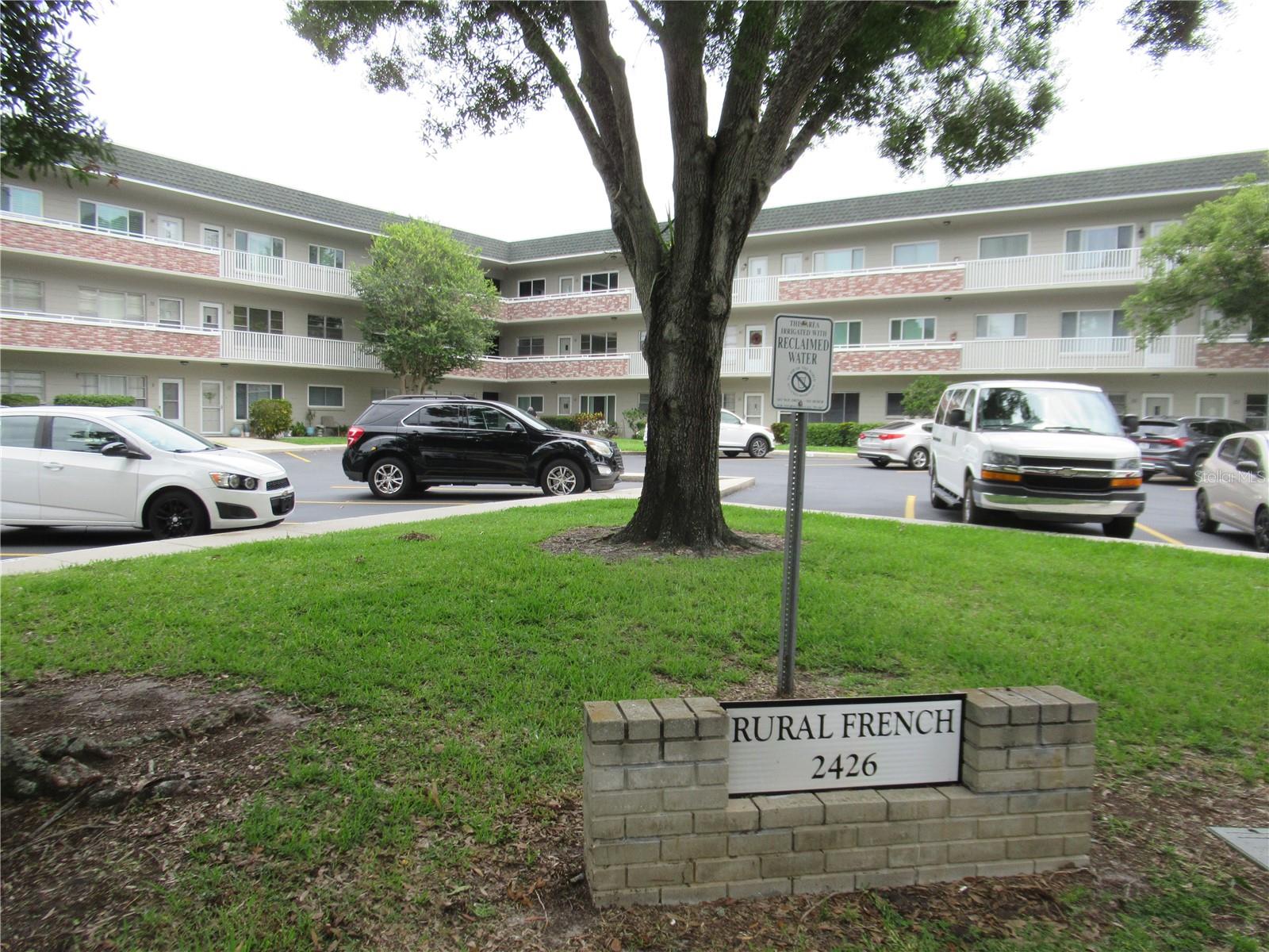2426 Persian Dr, Clearwater, FL 33763
