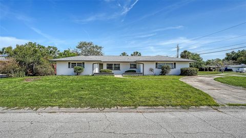 Single Family Residence in SARASOTA FL 2702 BEDFORD WAY.jpg