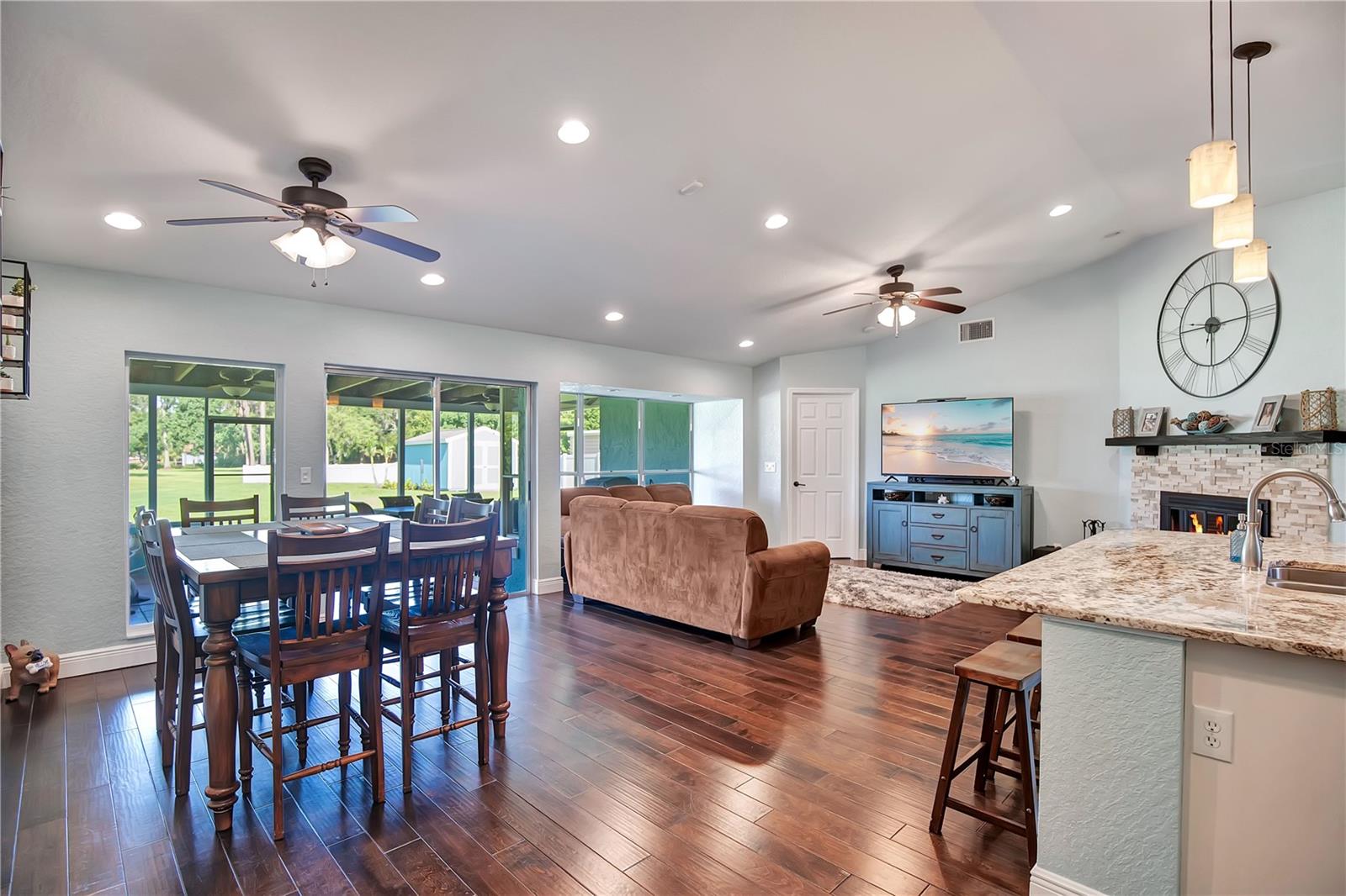 4520 Bridgewater Dr, Orlando, FL 32817 photo