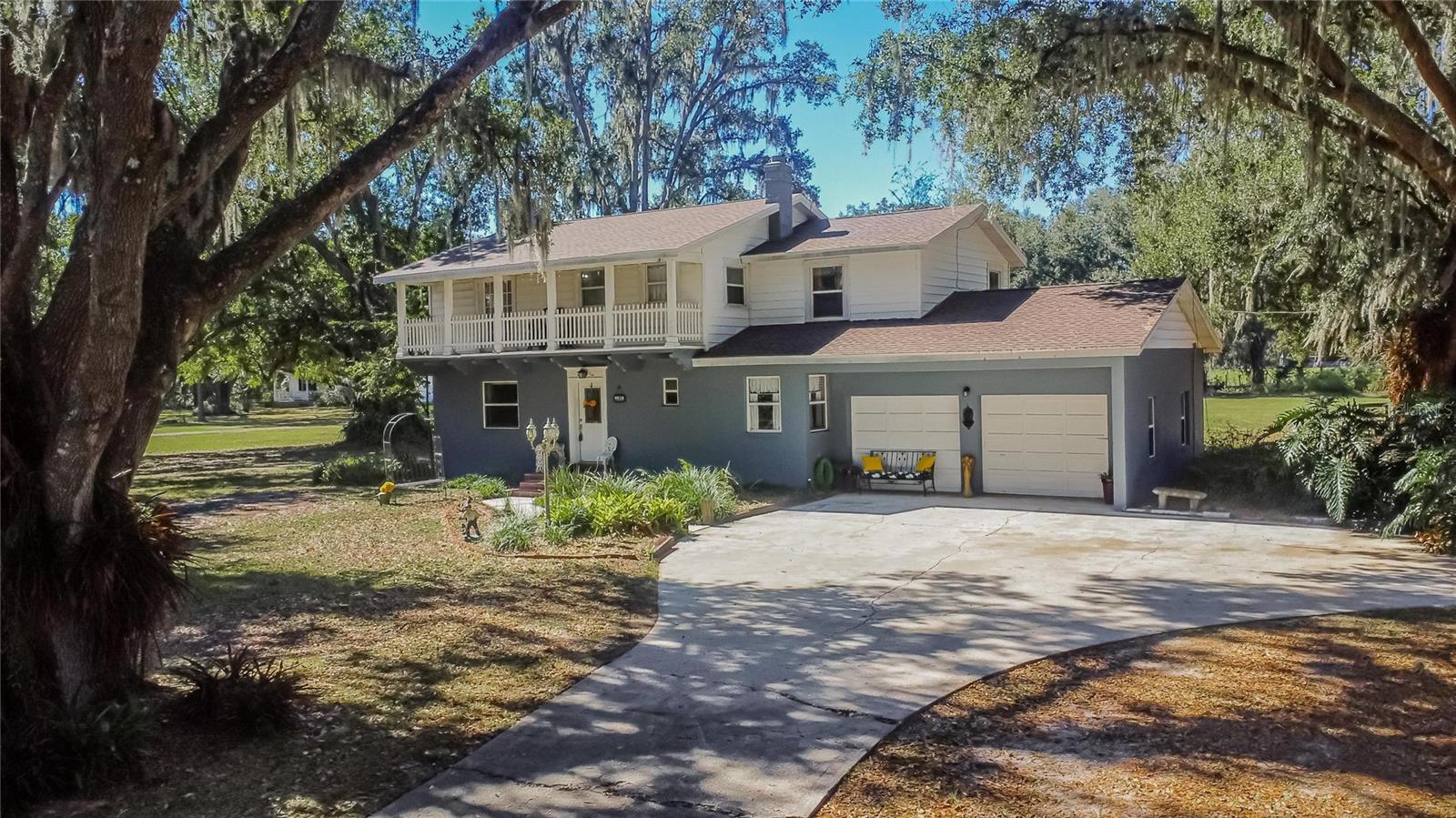 2203 Hidden Pond Rd, Plant City, FL 33565