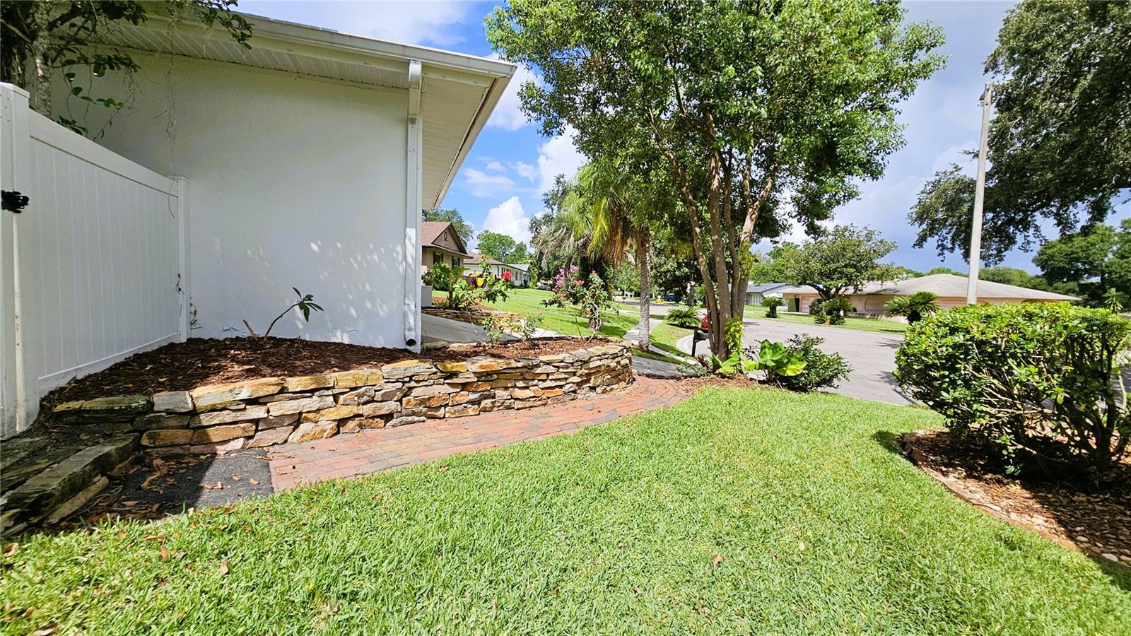 410 Broadview Ave, Altamonte Springs, FL 32701 photo