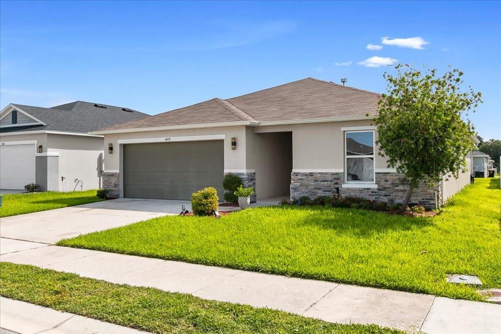 1409 Mattie Pointe Ln, Auburndale, FL 33823 photo