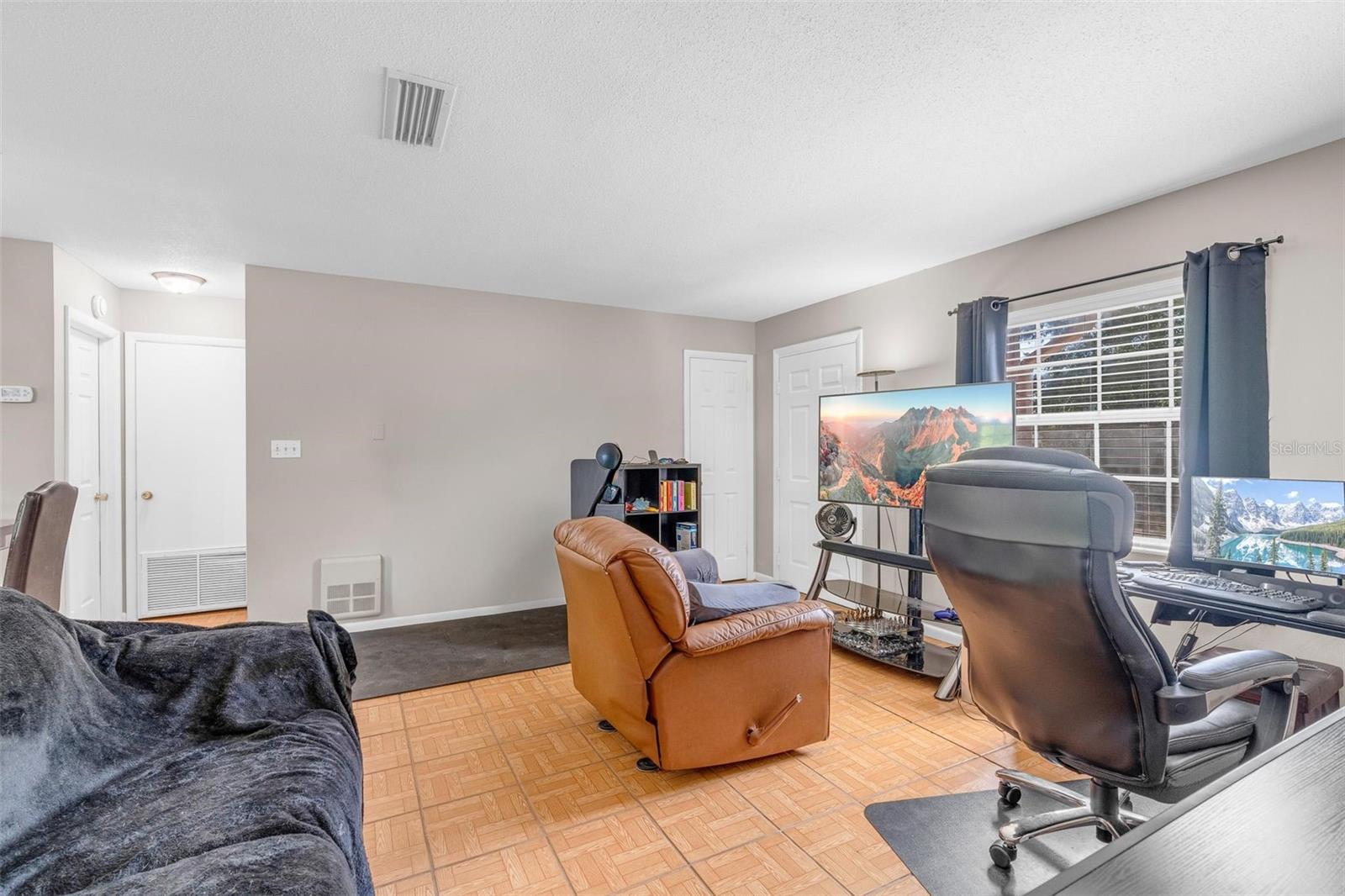 2510 Driftwood Dr, Fern Park, FL 32730 photo