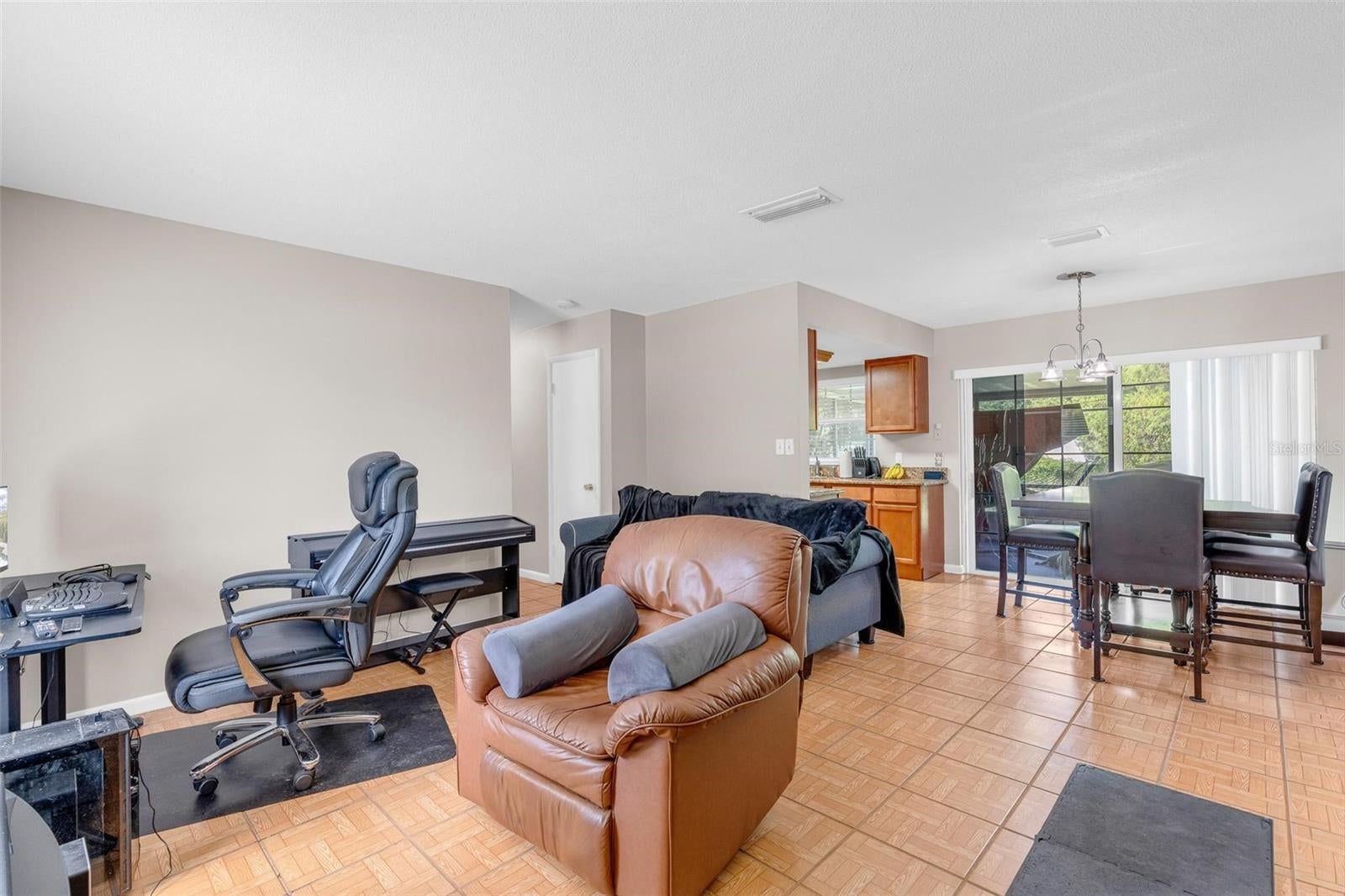 2510 Driftwood Dr, Fern Park, FL 32730 photo
