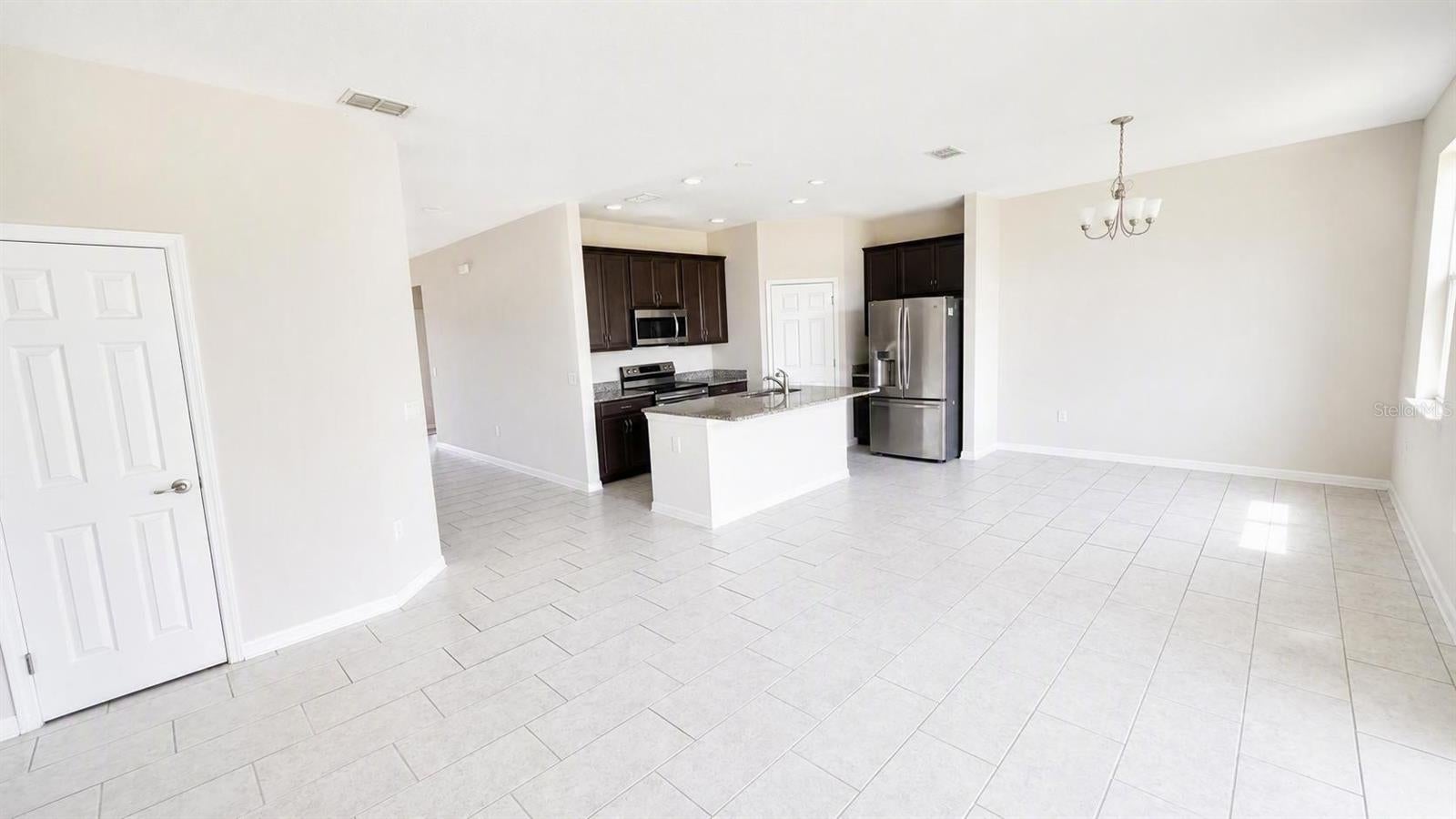 29994 Anahid Dr, Leesburg, FL 34748 photo