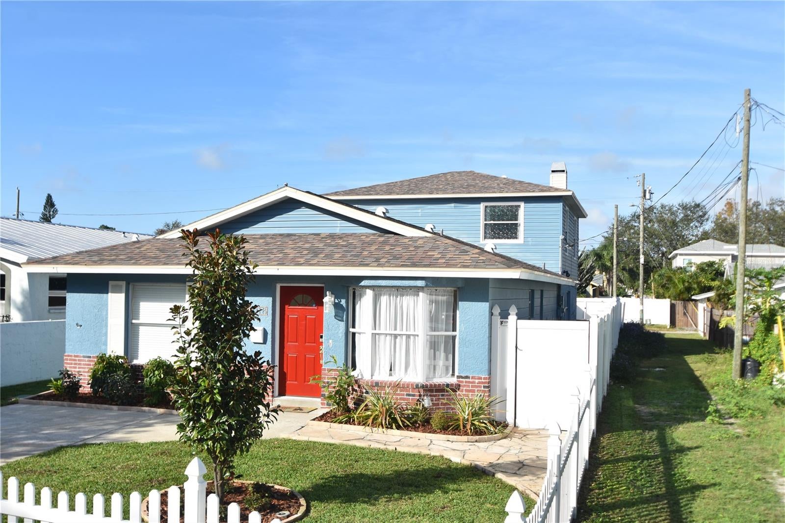 2918 10 St, Saint Petersburg, FL 33704