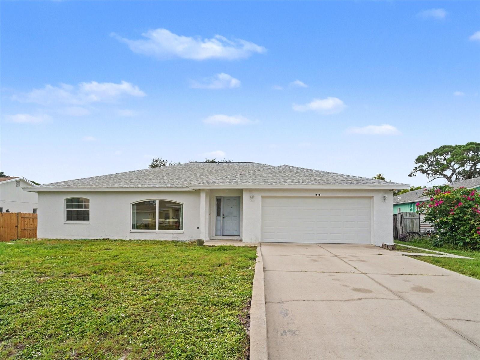 1848 Mova St, Sarasota, FL 34231 photo