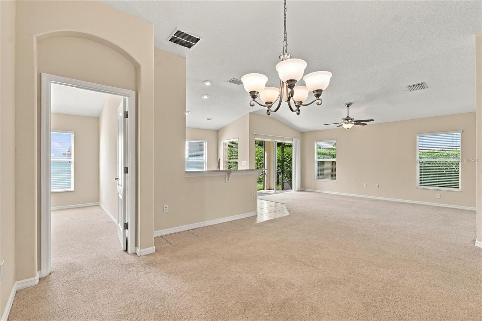 10603 Liberty Bell Dr, Tampa, FL 33647 photo
