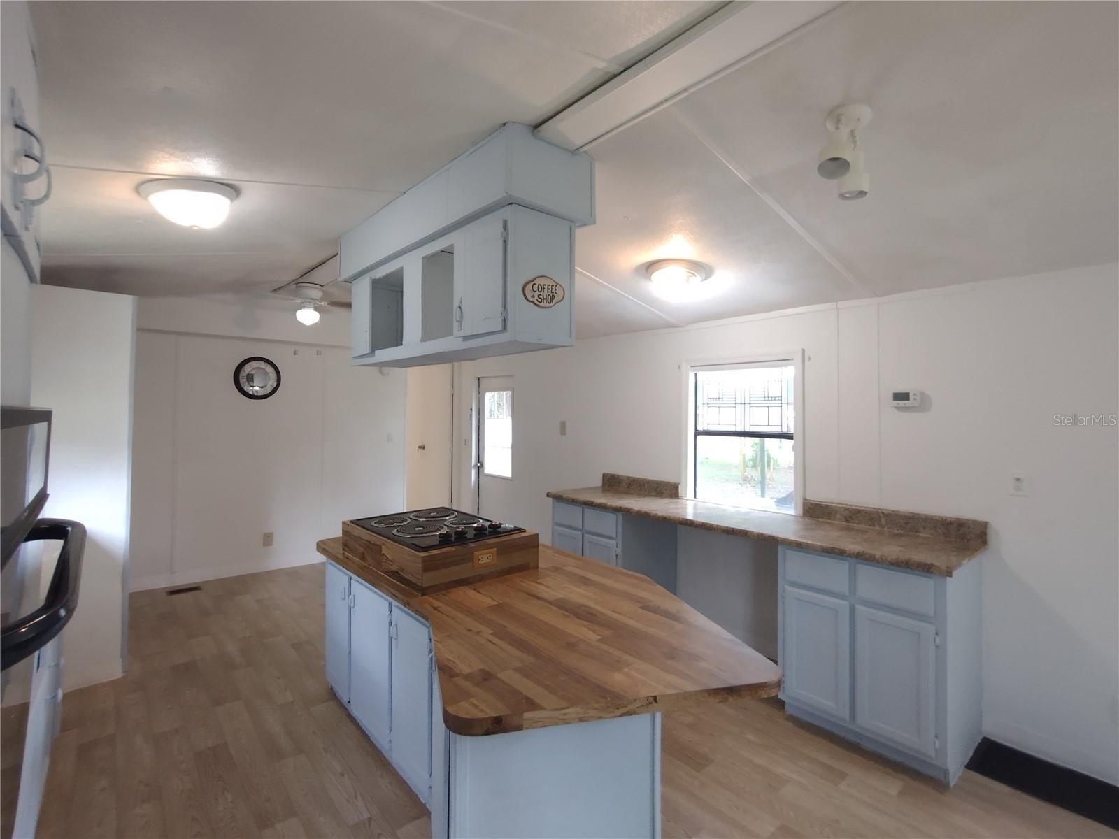 172 Estates Ave, Brooksville, FL 34601 photo