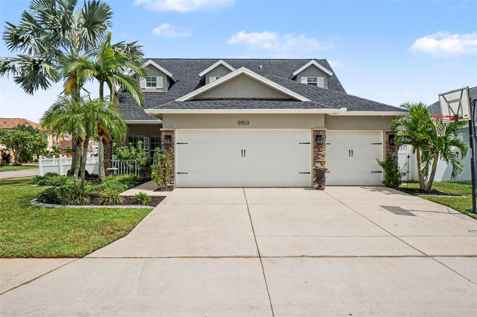 5903 53 Ln, Bradenton, FL 34203