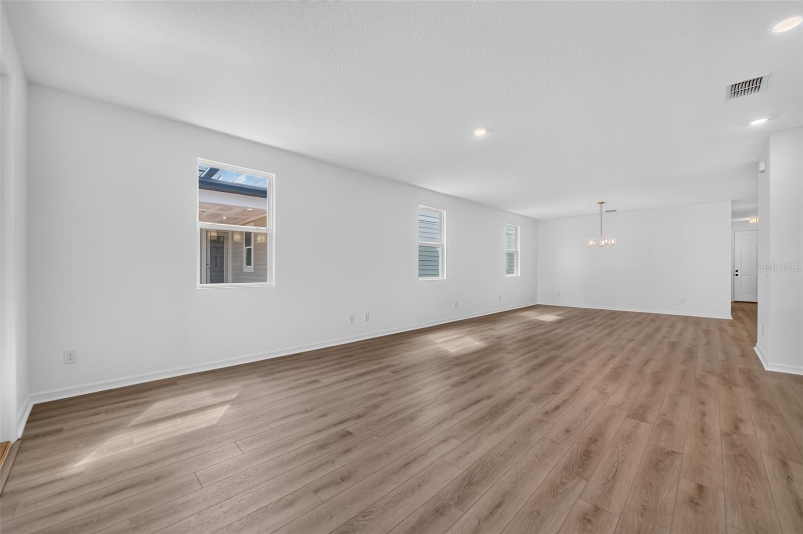 17637 Lake Star Rd, Winter Garden, FL 34787 photo