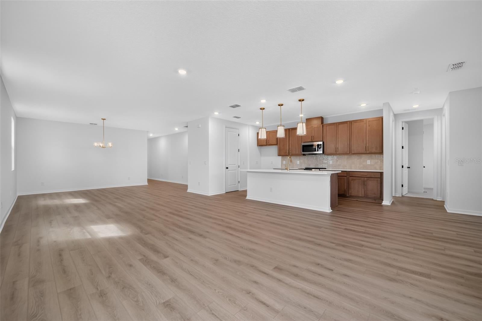 17637 Lake Star Rd, Winter Garden, FL 34787 photo