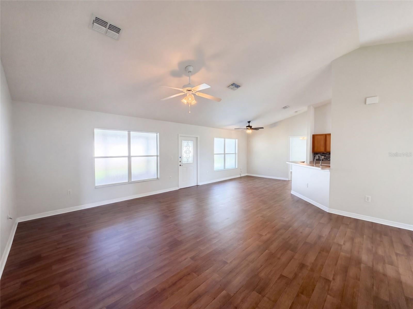 6041 Parnell Ave, Spring Hill, FL 34608 photo