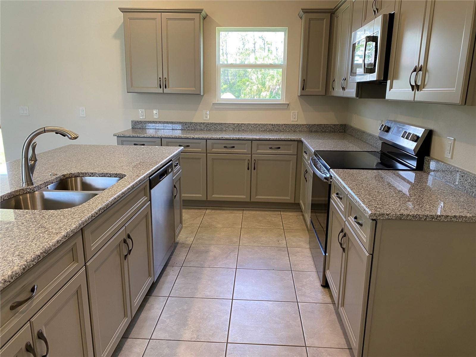 2139 Gascom St, North Port, FL 34288 photo