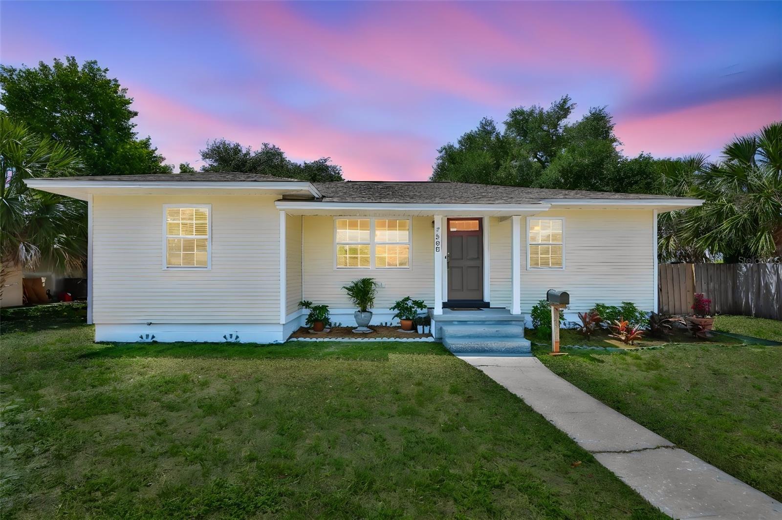 7508 4 Ave, Saint Petersburg, FL 33710