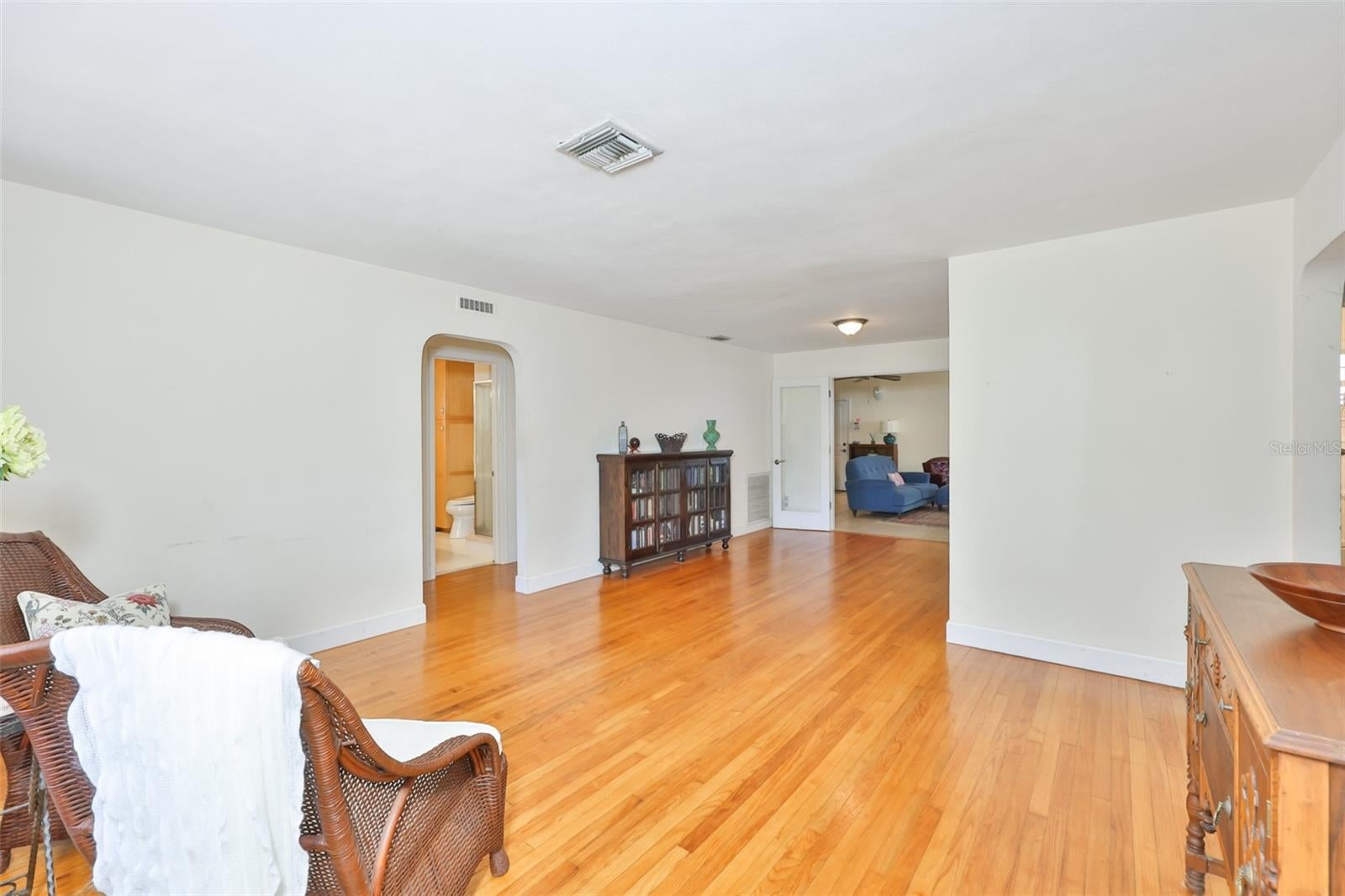 7508 4 Ave, Saint Petersburg, FL 33710 photo