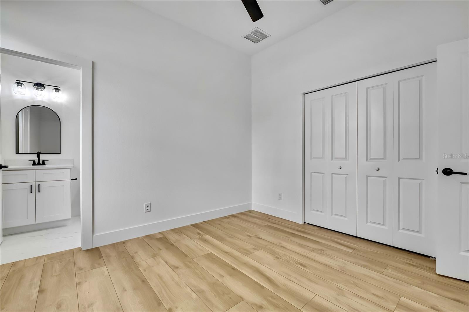 Single Family Residence in DADE CITY FL 38151 SUNSET AVENUE 22.jpg