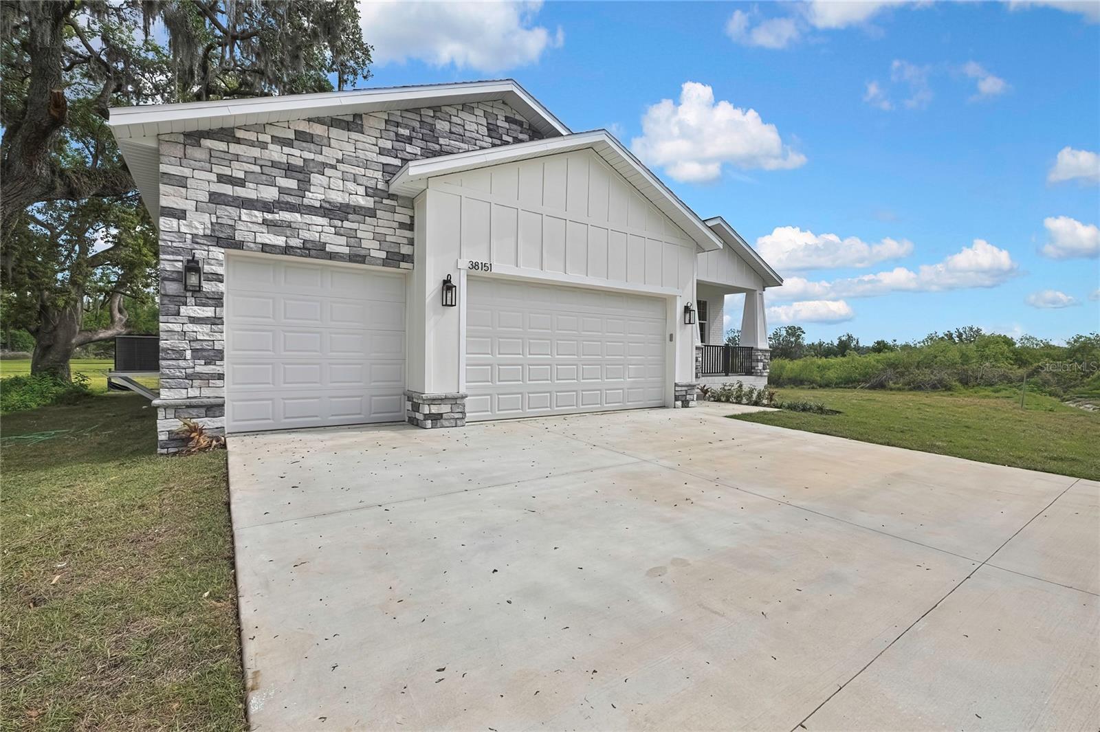 Single Family Residence in DADE CITY FL 38151 SUNSET AVENUE 4.jpg