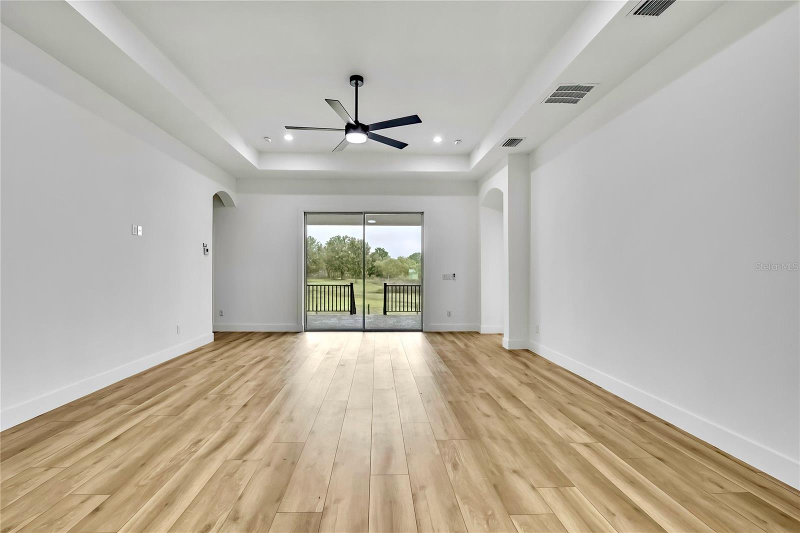 Single Family Residence in DADE CITY FL 38151 SUNSET AVENUE 19.jpg