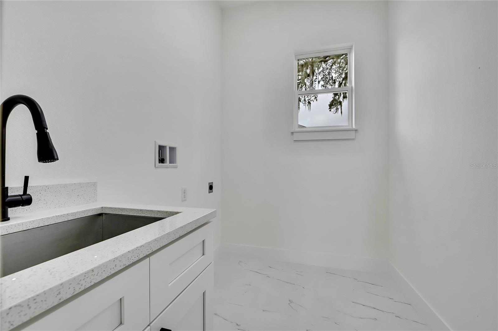 Single Family Residence in DADE CITY FL 38151 SUNSET AVENUE 45.jpg