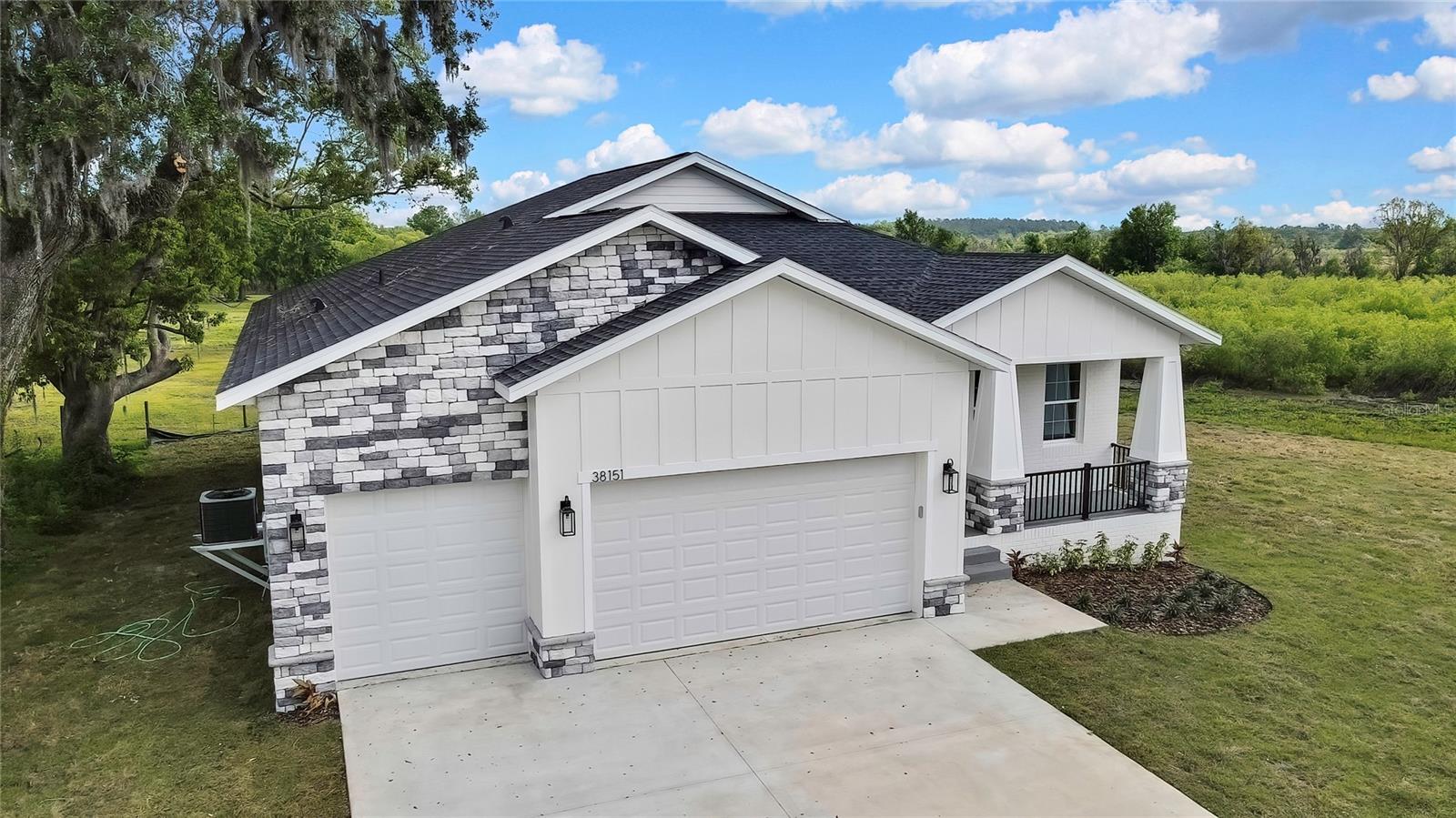 Single Family Residence in DADE CITY FL 38151 SUNSET AVENUE 1.jpg