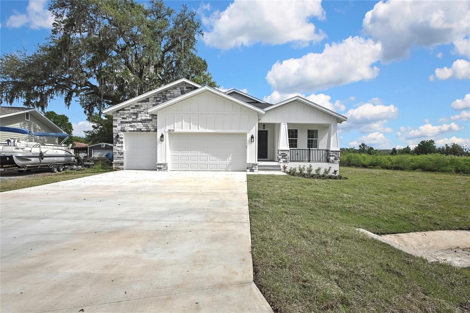 Single Family Residence in DADE CITY FL 38151 SUNSET AVENUE 3.jpg