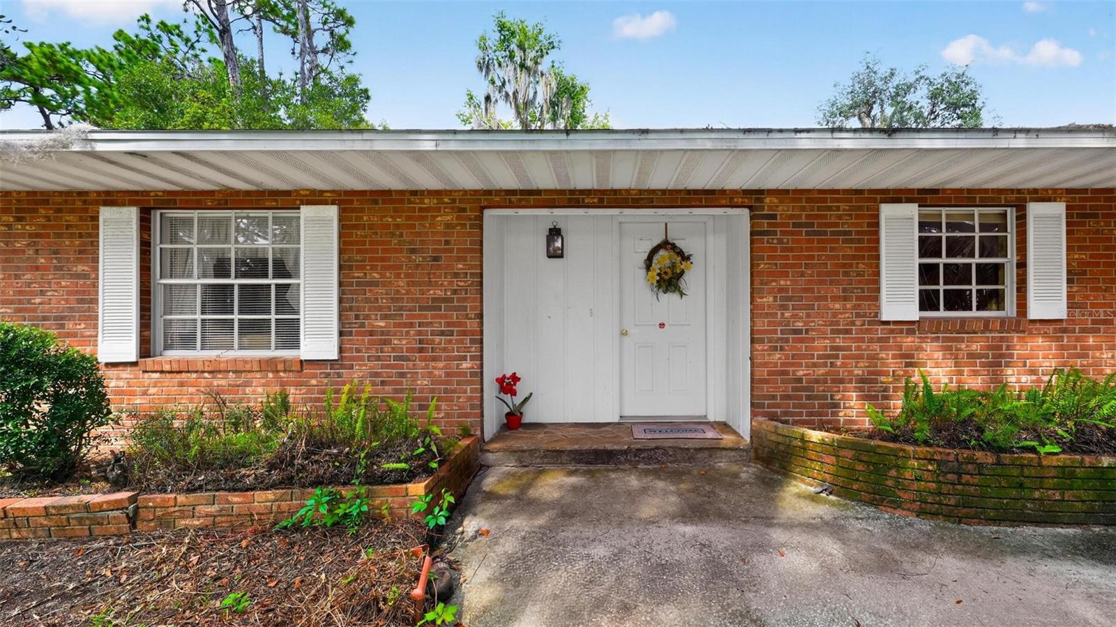 16529 Orange Ave, Umatilla, FL 32784 photo