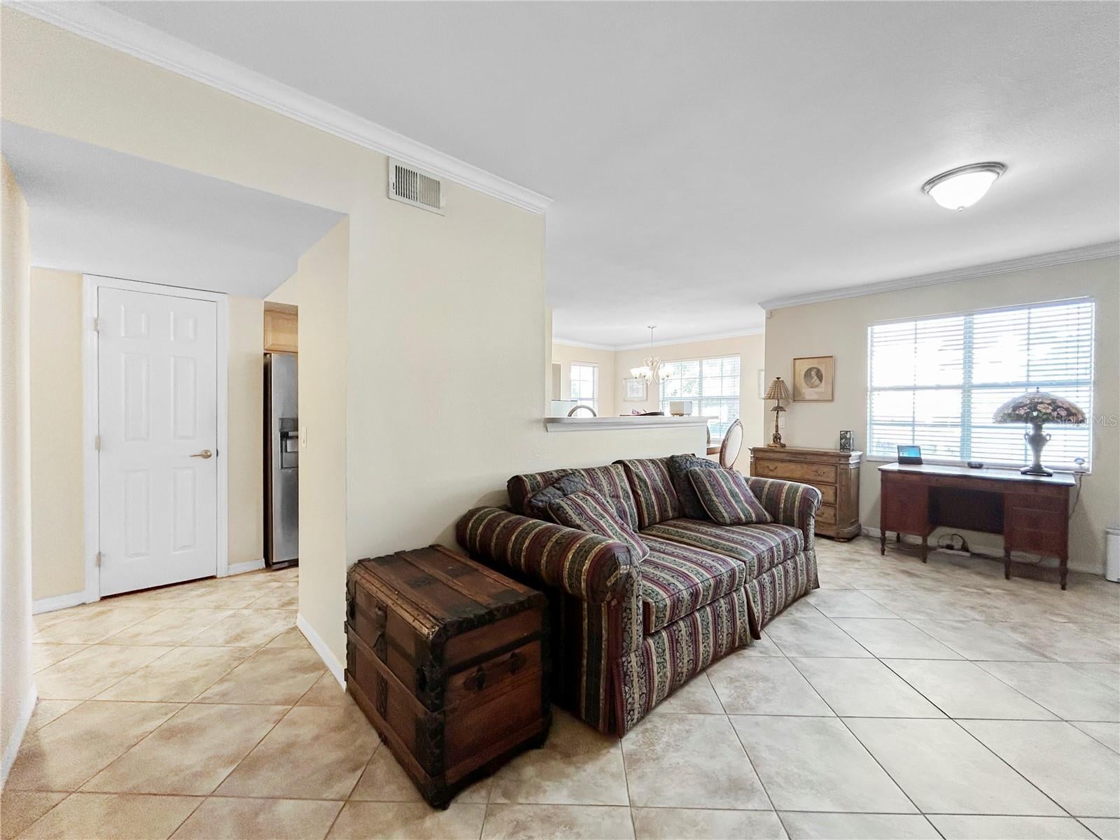 1025 Villagio Cir #101, Sarasota, FL 34237 photo