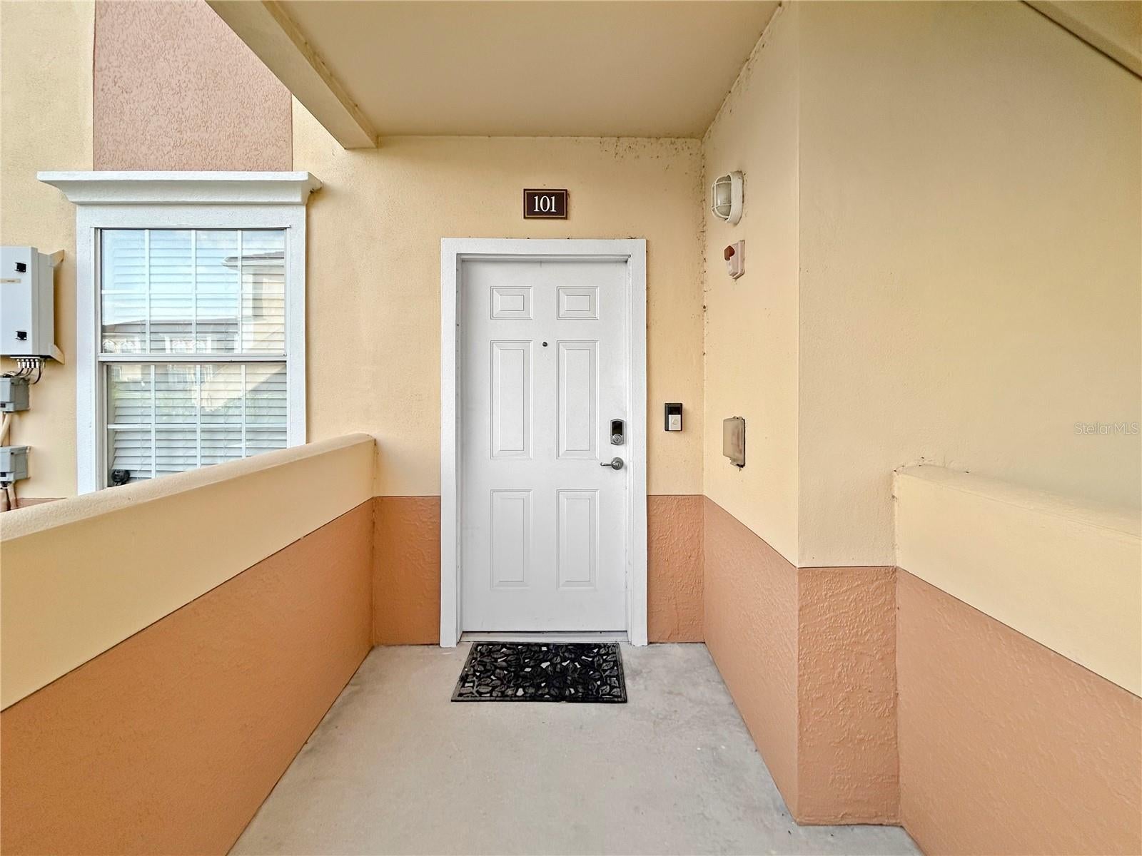 1025 Villagio Cir, Sarasota, FL 34237