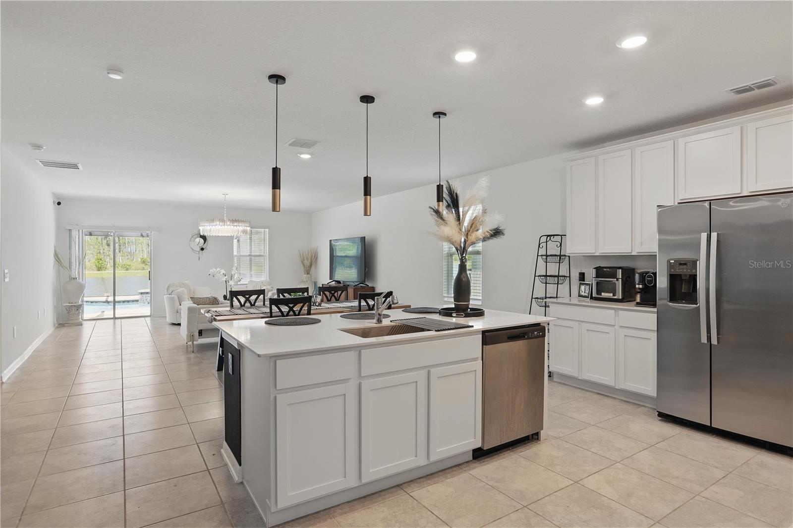 4307 Pebbles Throw Dr, Kissimmee, FL 34746 photo