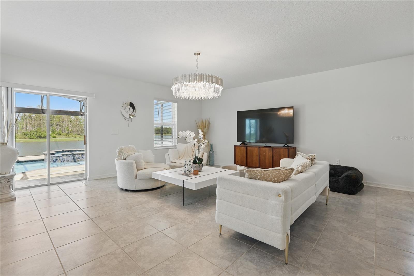 4307 Pebbles Throw Dr, Kissimmee, FL 34746 photo