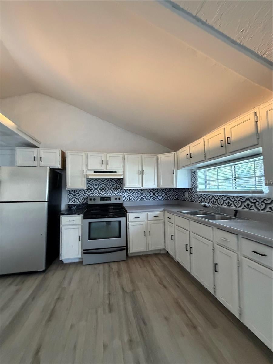 1505 N Orange St, Plant City, FL 33563 photo